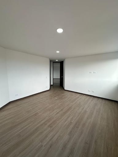Apartamento de 2 alcobas en venta en El Porvenir, Rionegro, 81 m² · foto 9 de 14