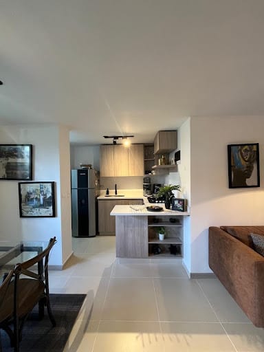Apartamento de 2 alcobas en venta en El Porvenir, Rionegro, 56 m² · foto 2 de 12