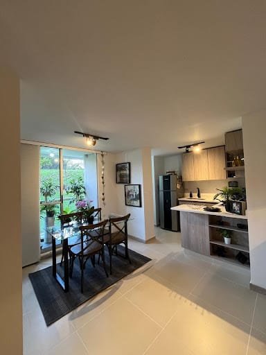 Apartamento de 2 alcobas en venta en El Porvenir, Rionegro, 56 m² · foto 3 de 12