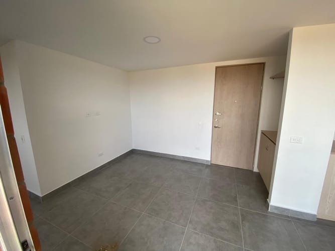 Apartamento de 2 alcobas en venta en Llano Grande, Rionegro, 58 m² · foto 2 de 20