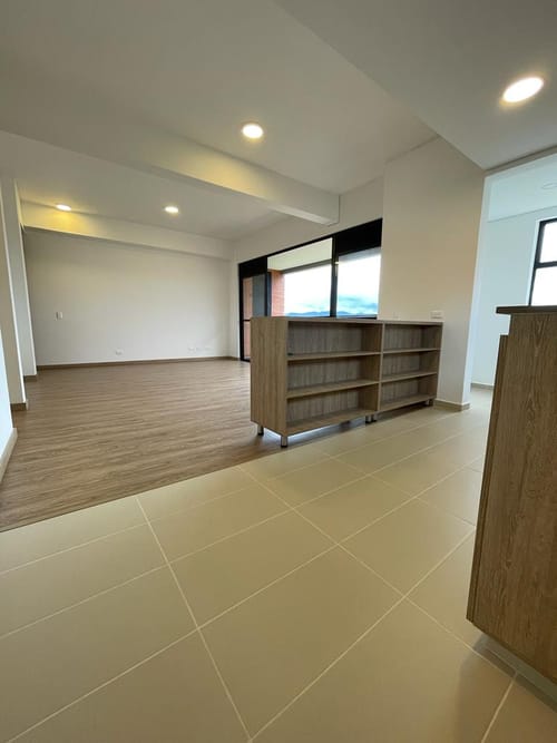Apartamento de 3 alcobas en venta en Llano Grande, Rionegro, 90 m² · foto 3 de 15