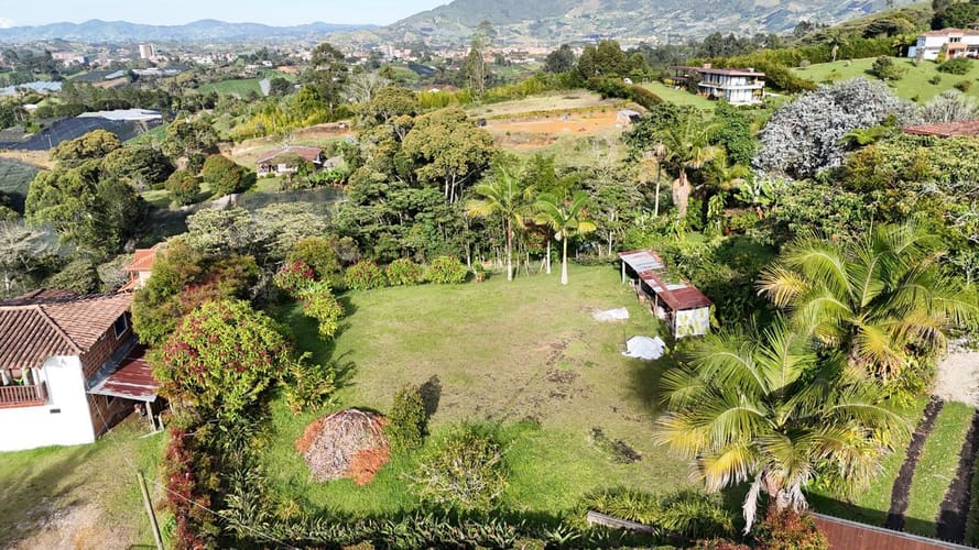 Lote en venta en El Carmen De Viboral, El Carmen de Viboral, 3300 m² · foto 5 de 12