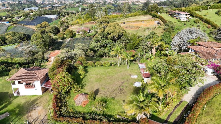 Lote en venta en El Carmen De Viboral, El Carmen de Viboral, 3300 m² · foto 7 de 12