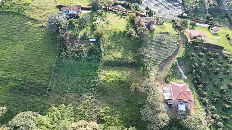 Lote en venta en El Carmen De Viboral, El Carmen de Viboral, 3300 m² · foto 12 de 12