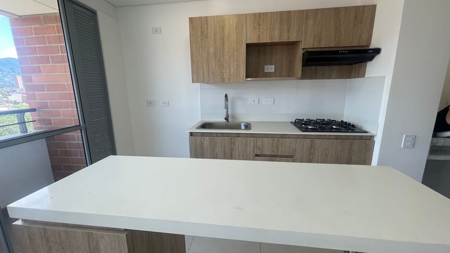 Apartamento en venta en Santa Maria No. 3, Itagüí · foto 5 de 18