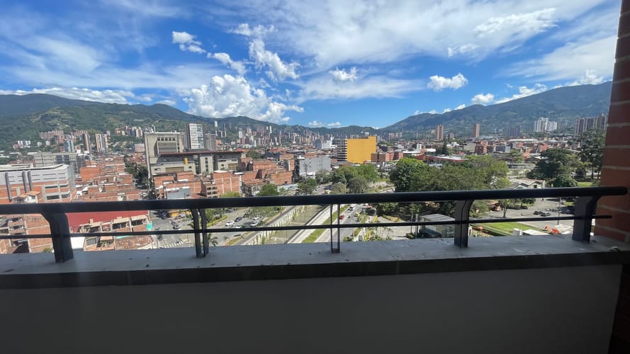 Apartamento en venta en Santa Maria No. 3, Itagüí · foto 6 de 18