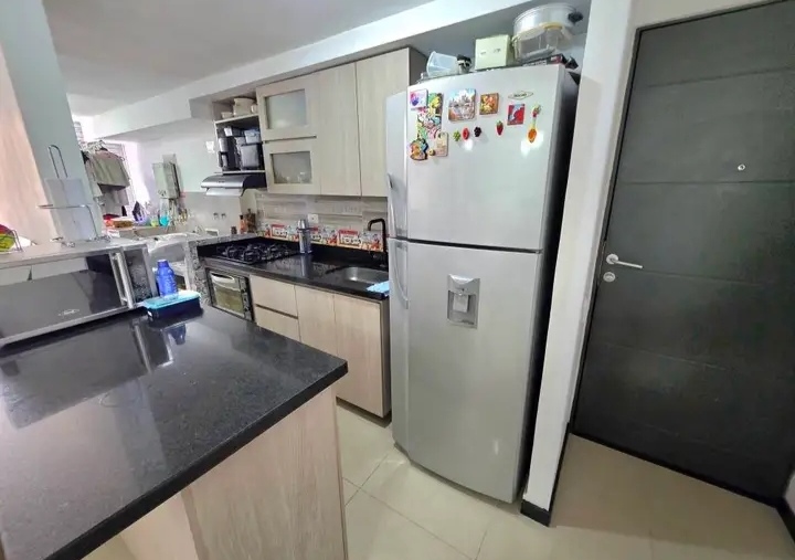 Apartamento en venta en Belén, Medellín · foto 3 de 11