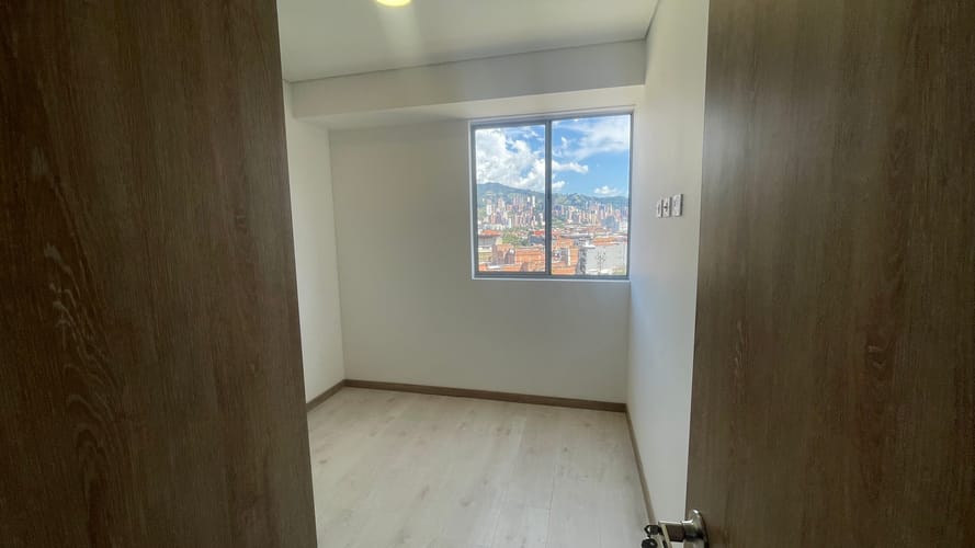 Apartamento en venta en Santa Maria No. 3, Itagüí · foto 8 de 18
