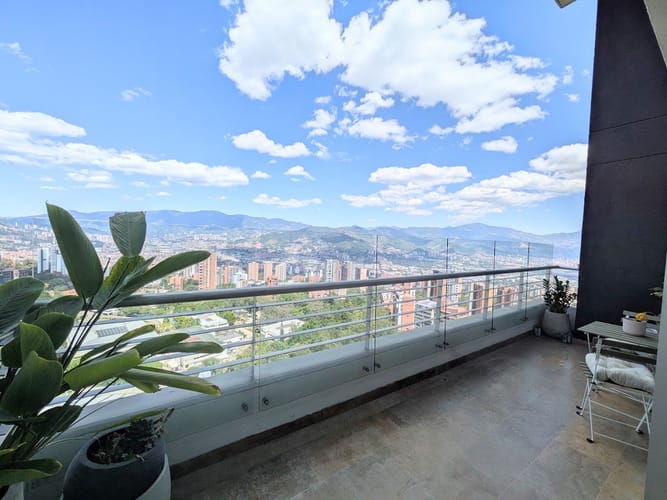 Apartamento de 3 alcobas en venta en Los Balsos, Medellín, 196 m² · foto 6 de 15
