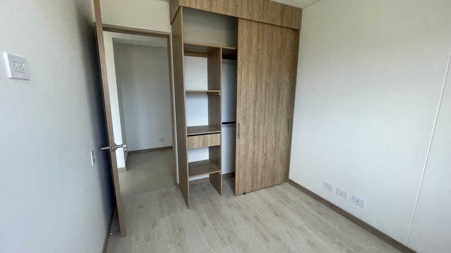Apartamento en venta en Santa Maria No. 3, Itagüí · foto 9 de 18