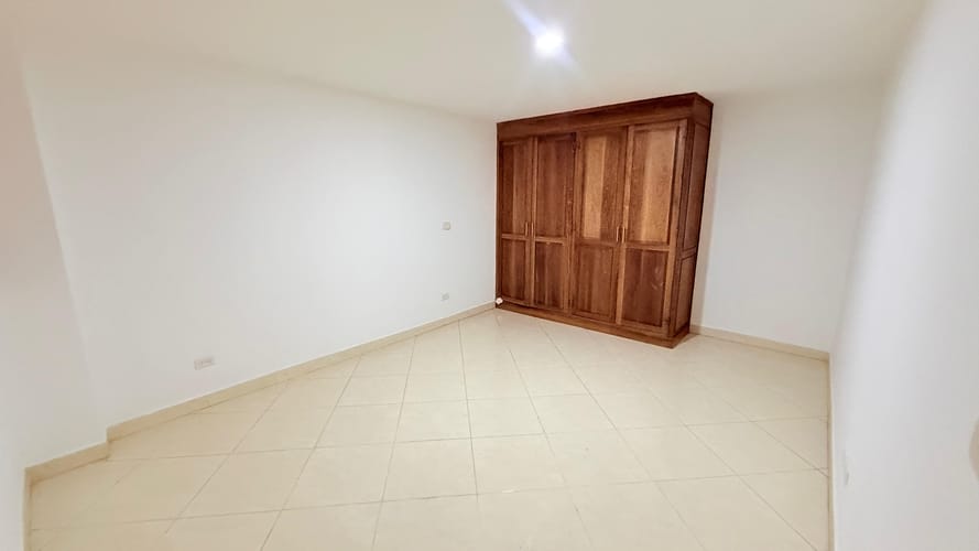 Apartamento de 3 alcobas en venta en El Porvenir, Rionegro, 83 m² · foto 9 de 14