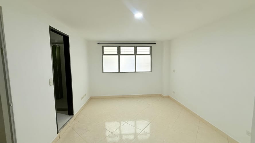 Apartamento de 3 alcobas en venta en El Porvenir, Rionegro, 83 m² · foto 10 de 14