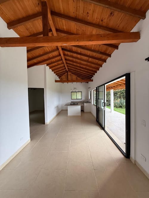 Casa de 2 alcobas en venta en El Carmen De Viboral, El Carmen de Viboral, 130 m² · foto 5 de 14