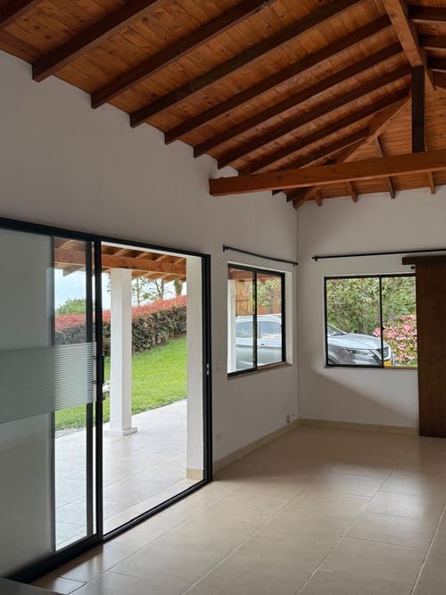 Casa de 2 alcobas en venta en El Carmen De Viboral, El Carmen de Viboral, 130 m² · foto 8 de 14