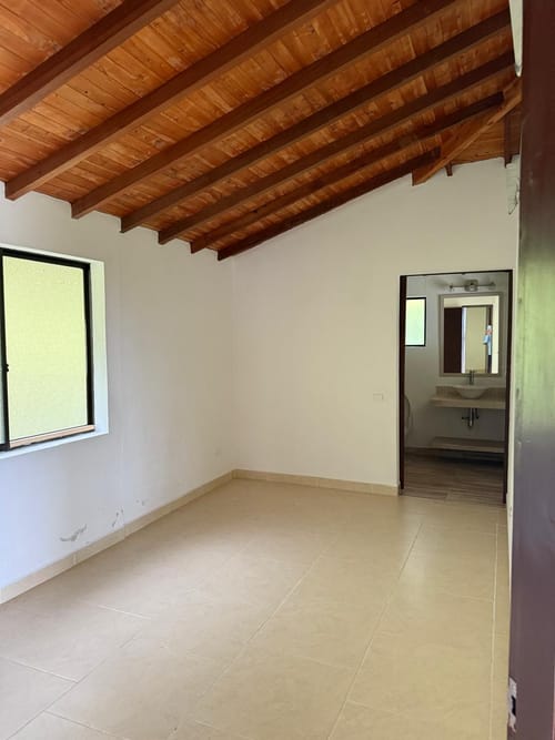 Casa de 2 alcobas en venta en El Carmen De Viboral, El Carmen de Viboral, 130 m² · foto 11 de 14