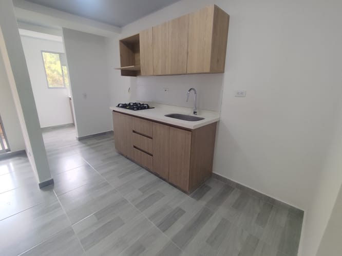 Apartamento de 2 alcobas en venta en Buenavista, Bello, 80 m² · foto 3 de 12