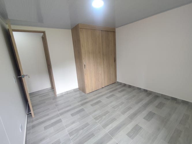 Apartamento de 2 alcobas en venta en Buenavista, Bello, 80 m² · foto 10 de 12