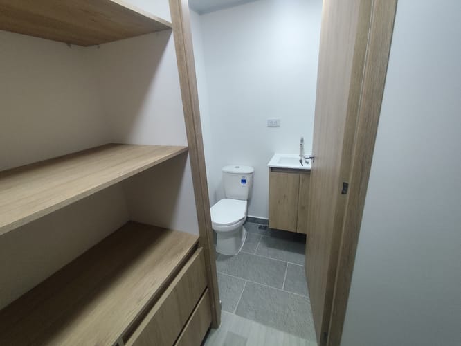 Apartamento de 2 alcobas en venta en Buenavista, Bello, 80 m² · foto 11 de 12