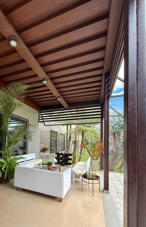 Casa de 5 alcobas en venta en Cabeceras De Llanogrande, Rionegro, 350 m² · foto 16 de 20