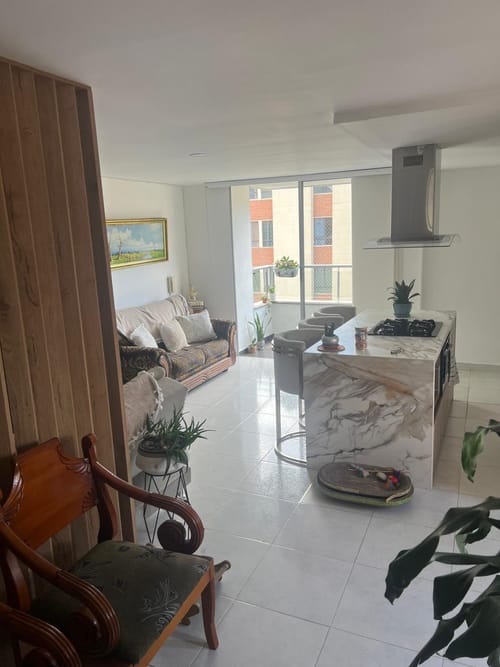 Apartamento de 2 alcobas en venta en Laureles, Medellín, 81 m² · foto 5 de 24