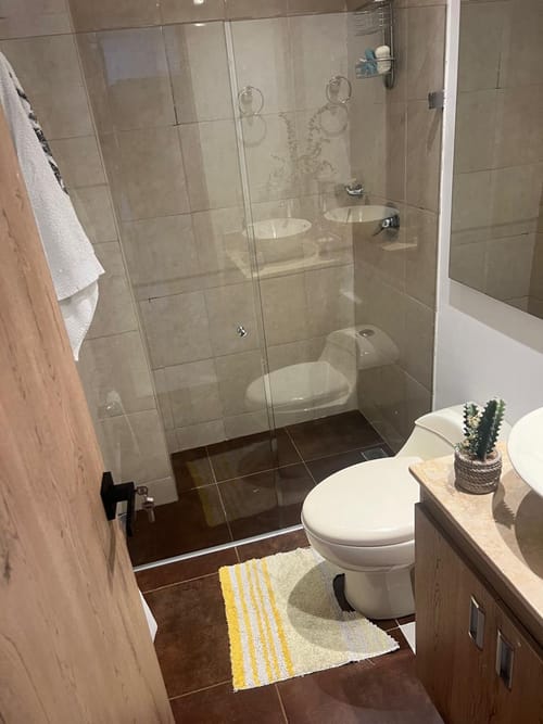 Apartamento de 2 alcobas en venta en Laureles, Medellín, 81 m² · foto 11 de 24