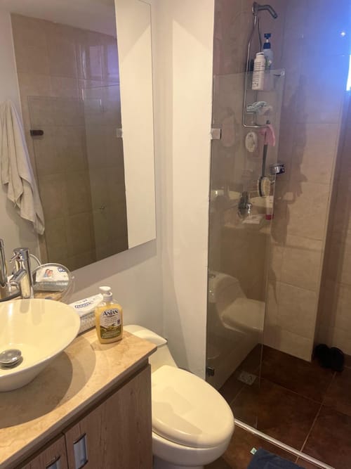 Apartamento de 2 alcobas en venta en Laureles, Medellín, 81 m² · foto 13 de 24