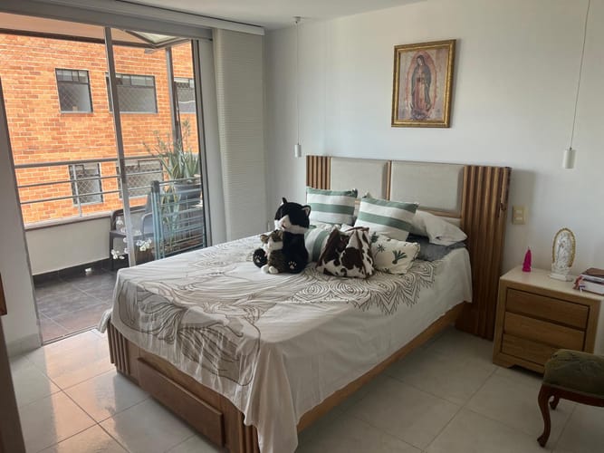 Apartamento de 2 alcobas en venta en Laureles, Medellín, 81 m² · foto 14 de 24