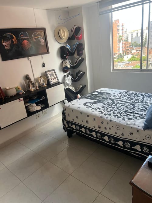 Apartamento de 2 alcobas en venta en Laureles, Medellín, 81 m² · foto 17 de 24