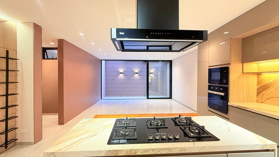 Casa de 3 alcobas en venta en Llano Grande, Rionegro, 240 m² · foto 4 de 20