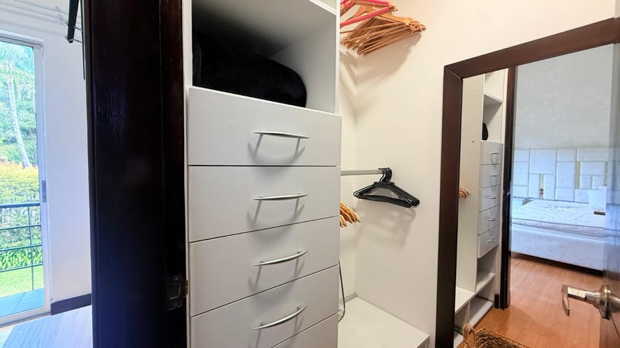 Casa de 5 alcobas en venta en El Porvenir, Rionegro, 385 m² · foto 10 de 24
