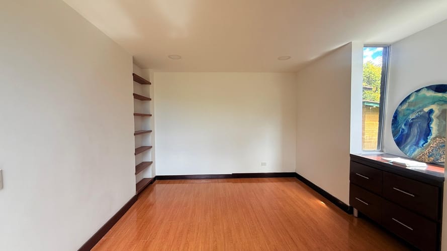 Casa de 5 alcobas en venta en El Porvenir, Rionegro, 385 m² · foto 15 de 24