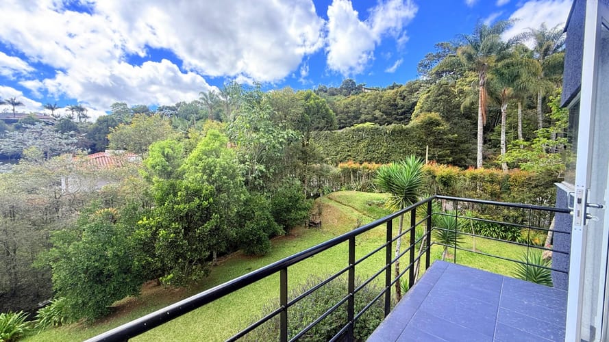 Casa de 5 alcobas en venta en El Porvenir, Rionegro, 385 m² · foto 20 de 24