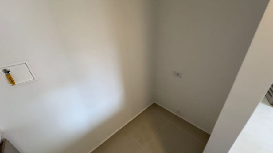 Apartamento en venta en Zona Industrial No. 1, Itagüí · foto 10 de 12