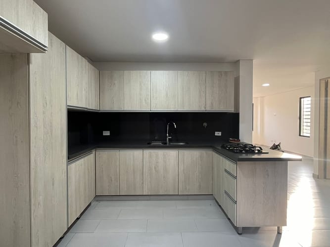 Casa de 3 alcobas en venta en El Carmen De Viboral, El Carmen de Viboral, 140 m² · foto 2 de 16