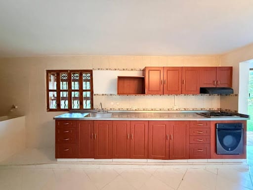 Casa de 3 alcobas en venta en El Porvenir, Rionegro, 200 m² · foto 4 de 13