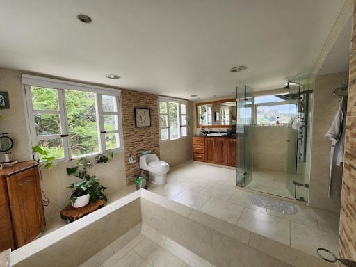 Casa de 4 alcobas en venta en Guarne, 400 m² · foto 6 de 12