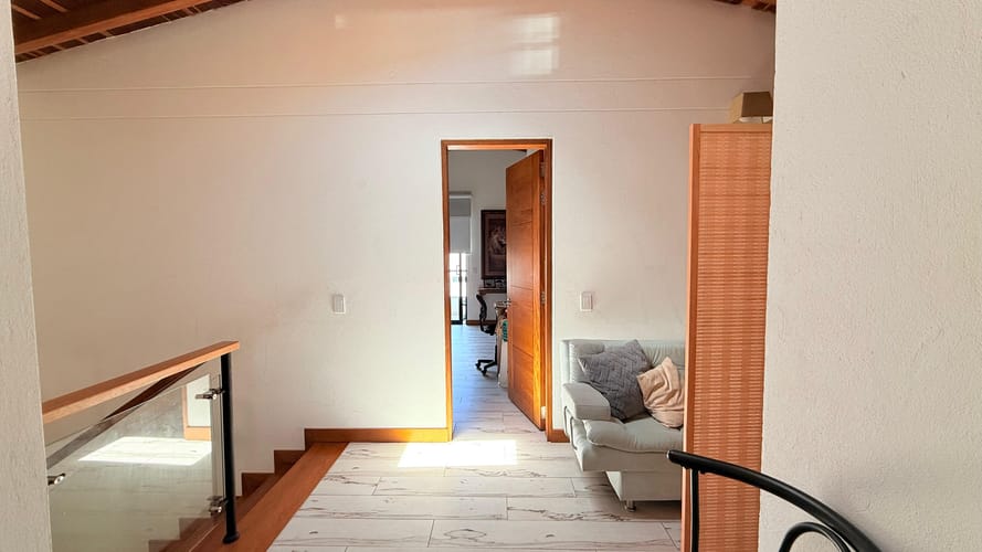 Casa de 3 alcobas en venta en El Porvenir, Rionegro, 230 m² · foto 14 de 17