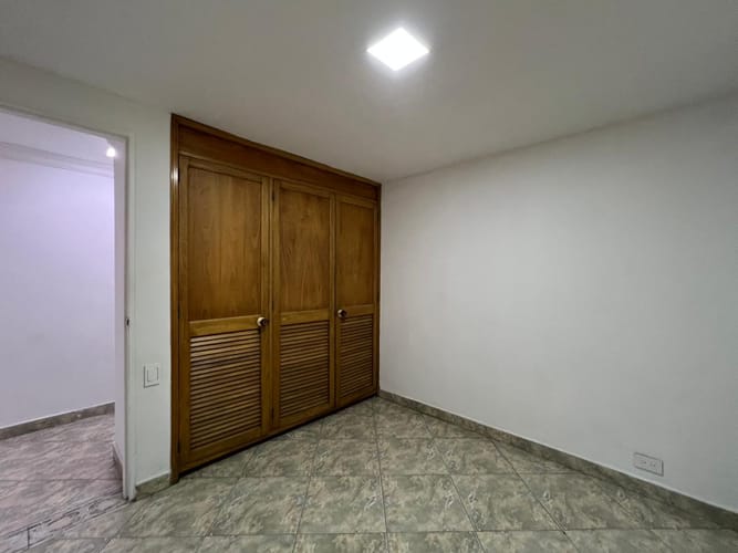 Apartamento de 4 alcobas en venta en La Pradera, Medellín, 140 m² · foto 5 de 11