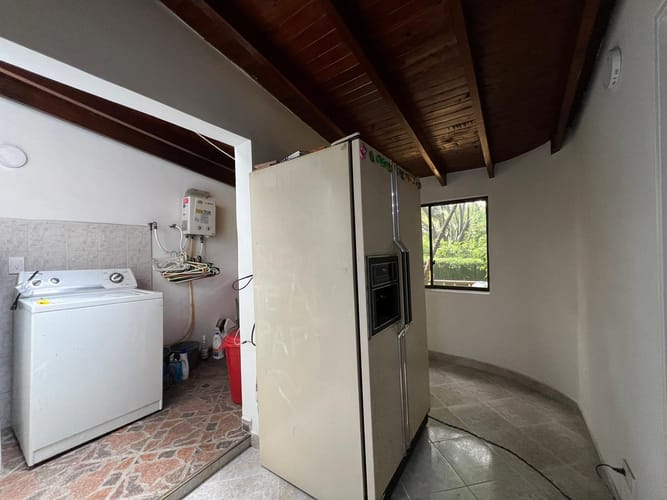 Apartamento de 4 alcobas en venta en La Pradera, Medellín, 140 m² · foto 9 de 11