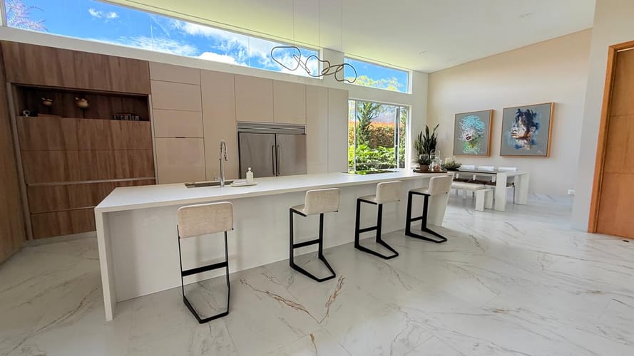 Casa de 4 alcobas en venta en El Porvenir, Rionegro, 480 m² · foto 2 de 24