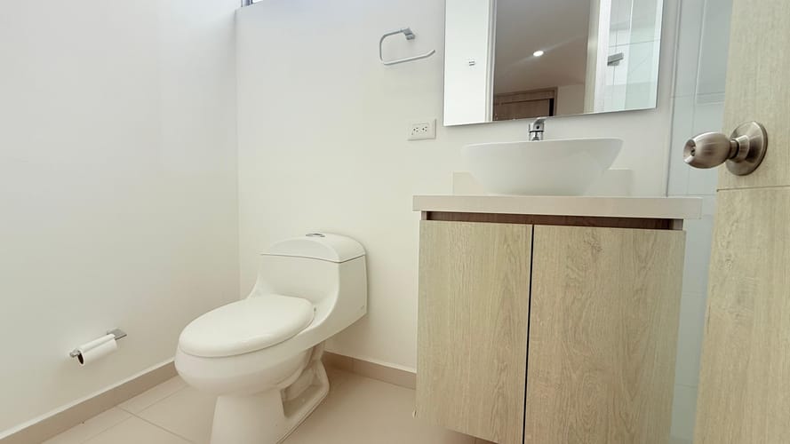 Casa de 3 alcobas en venta en El Porvenir, Rionegro, 167 m² · foto 8 de 13