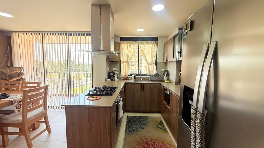 Apartamento de 2 alcobas en venta en El Porvenir, Rionegro, 84 m² · foto 2 de 16