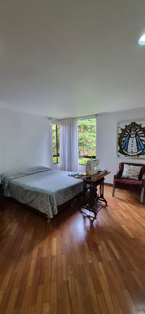 Apartamento de 4 alcobas en venta en El Poblado, Medellín, 172 m² · foto 7 de 10