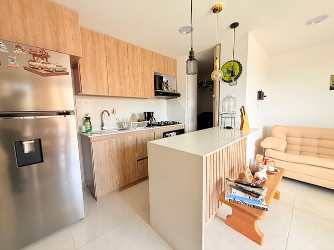 Apartamento de 2 alcobas en venta en El Porvenir, Rionegro, 60 m² · foto 2 de 13
