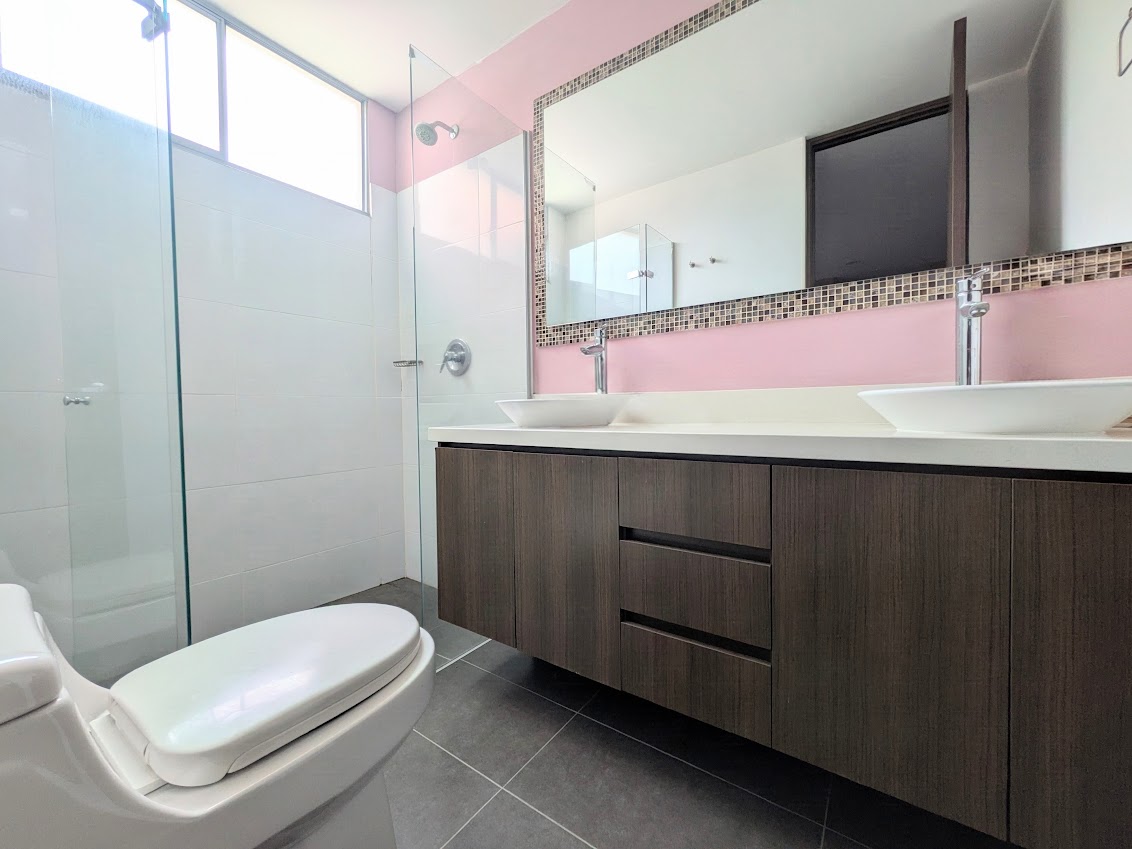 Apartamento en venta en Zona Centro, Envigado · foto 5 de 11