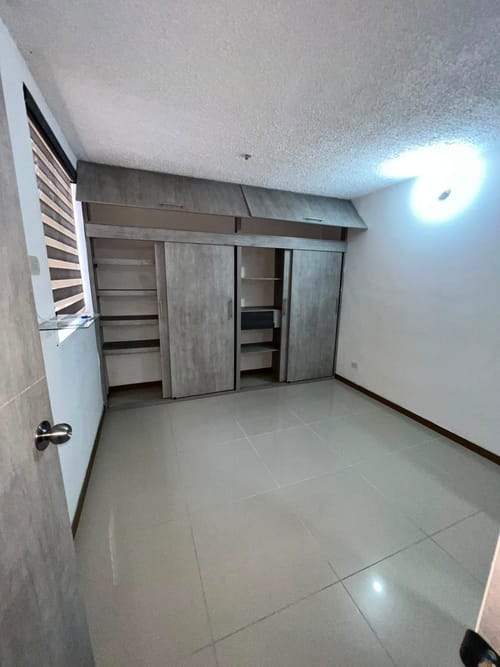 Apartamento de 3 alcobas en venta en Bucaros, Bello, 62 m² · foto 4 de 8