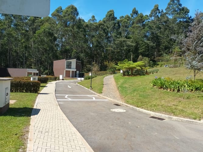 Lote en venta en El Porvenir, Rionegro, 192 m² · foto 5 de 6