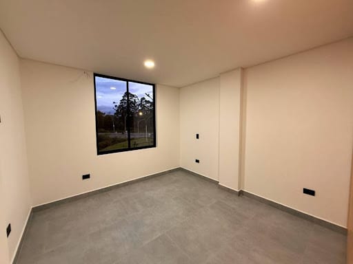 Casa de 4 alcobas en venta en El Porvenir, Rionegro, 235 m² · foto 7 de 12