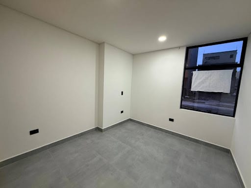 Casa de 4 alcobas en venta en El Porvenir, Rionegro, 235 m² · foto 9 de 12