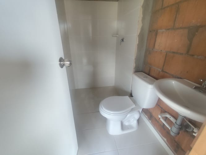 Apartamento de 3 alcobas en venta en San Martin, Bello, 50 m² · foto 5 de 7